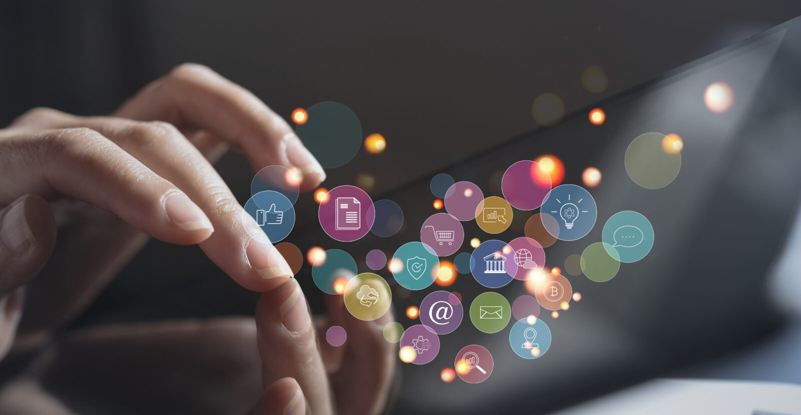 Le whistelblowing dans les médias et la communication.